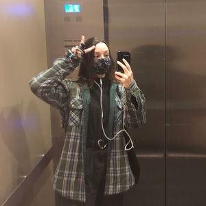 Meet your Posher, Liane